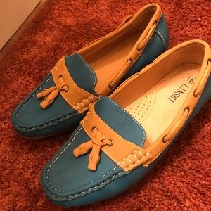 Women’s size 8 blue and tan loafers